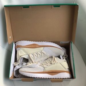 Puma sneakers